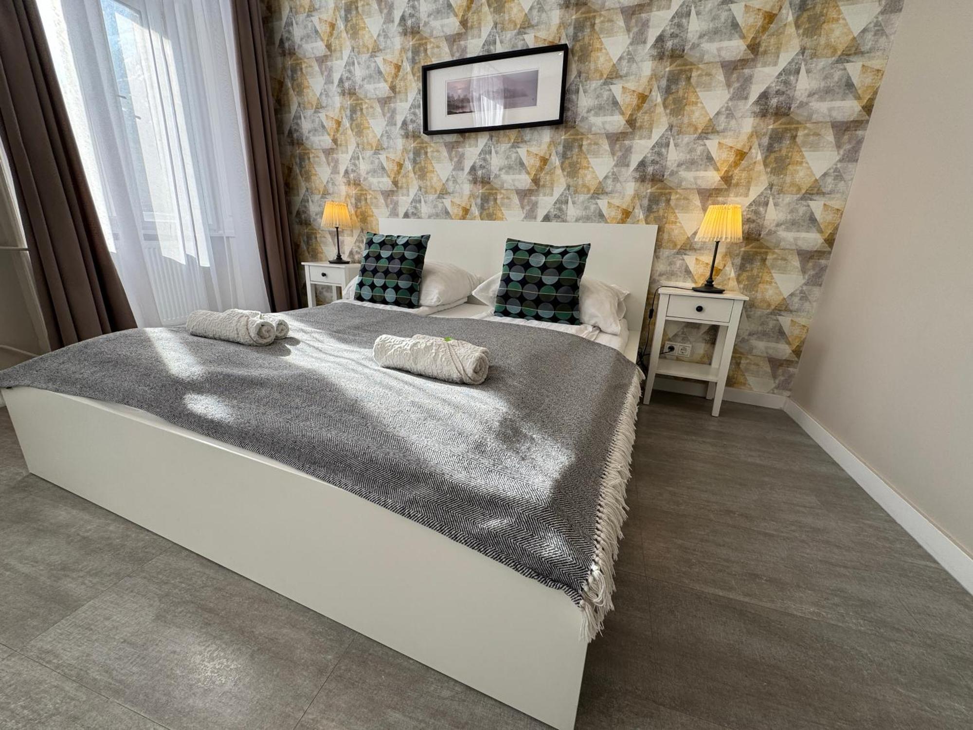Center Rooms Μίσκολτς Εξωτερικό φωτογραφία