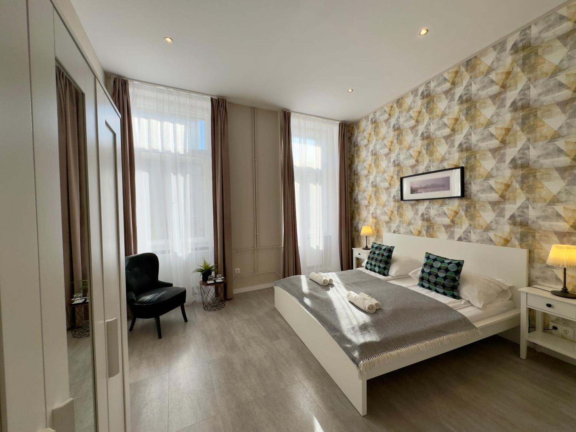 Center Rooms Μίσκολτς Εξωτερικό φωτογραφία